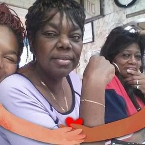 Meet your Posher, Debbi